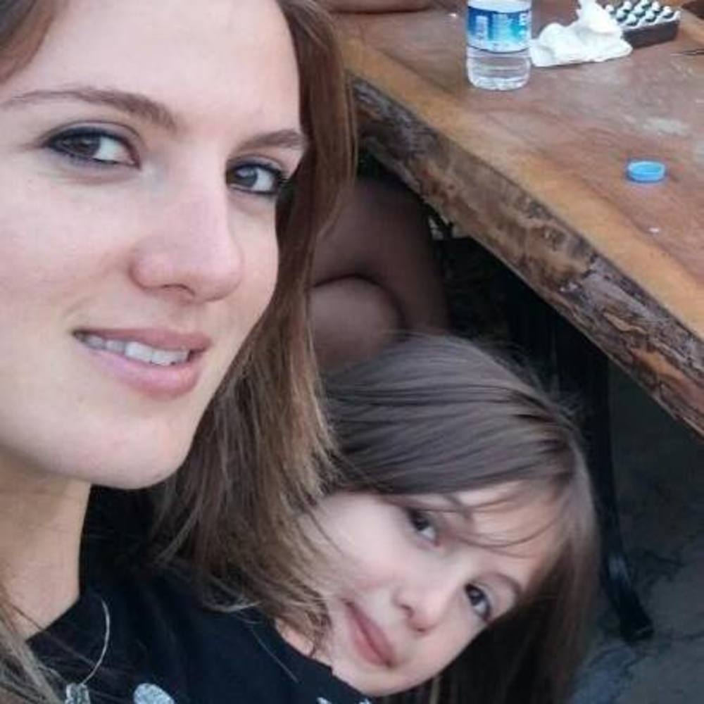 Meet your Posher, Saliha